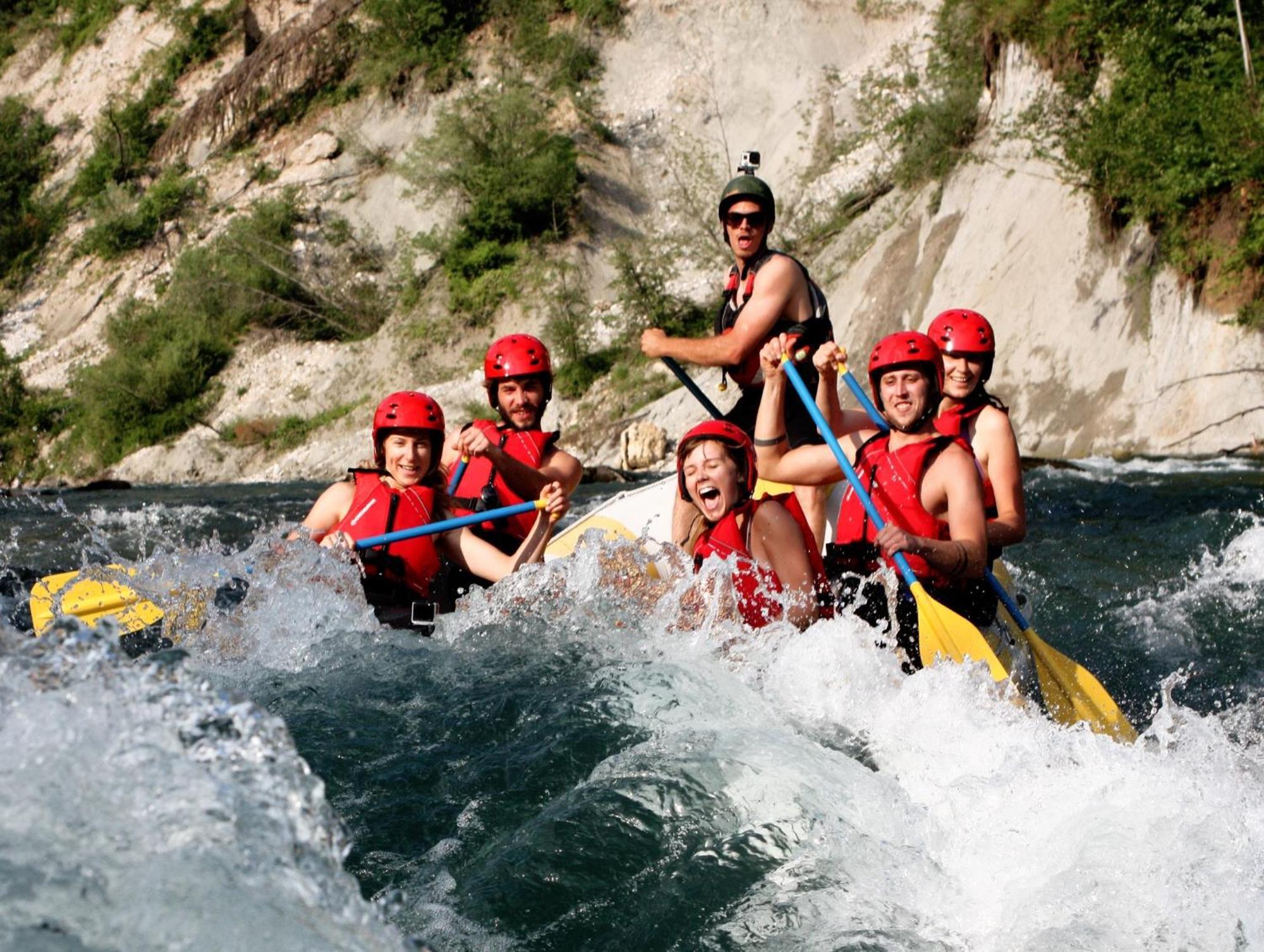 Youth Hostel Bledec Dış mekan fotoğraf